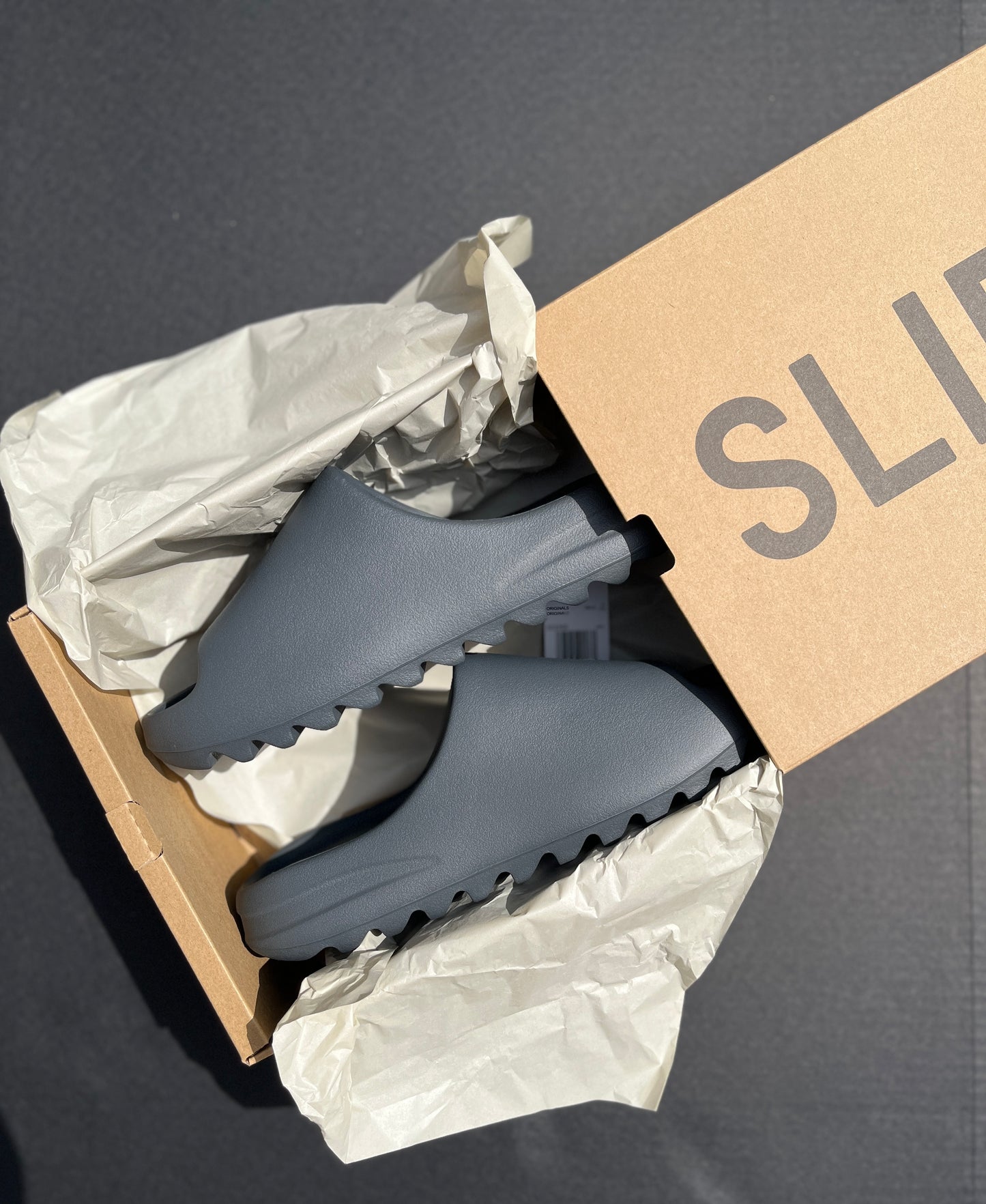 adidas Yeezy Slide Slate Grey