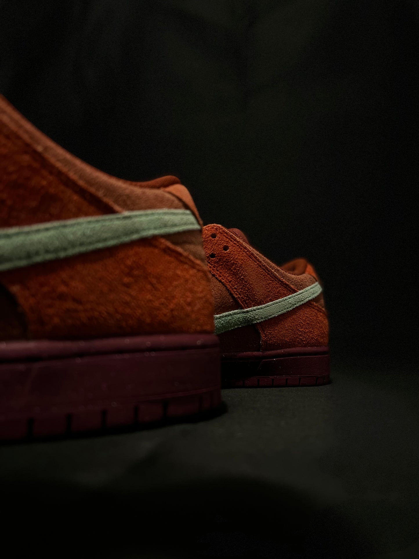 Nike SB Dunk Low Mystic Red Rosewood sneakers - Iconic retro style with plush suede in Mystic Red. DV0833-600 Men's Sneakers. Elevate your streetwear game. #NikeSBDunk #MysticRedRosewood